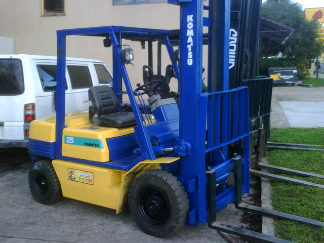 Komatsu 2.5 Tonne Diesel Used Forklift