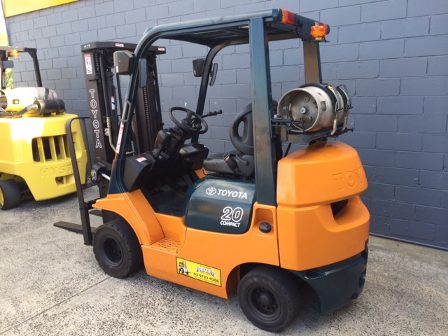 Toyota Compact Forklift – 2.0 Tonne