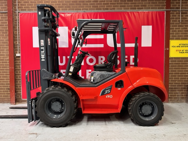 New Heli 4X4 3.5 tonne All-Terrain Forklift – Buy Now