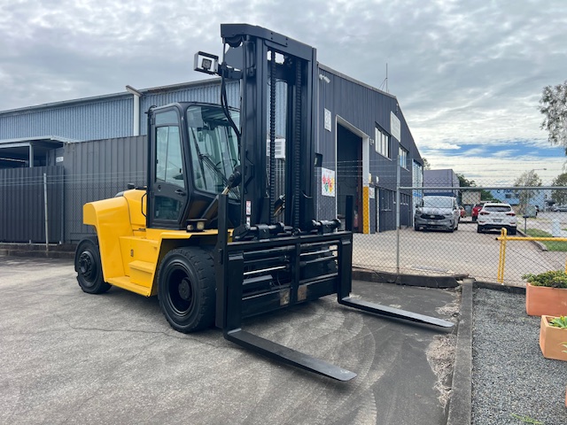 Used Yale 12T Diesel Forklift GDP280DB – Buy Now!