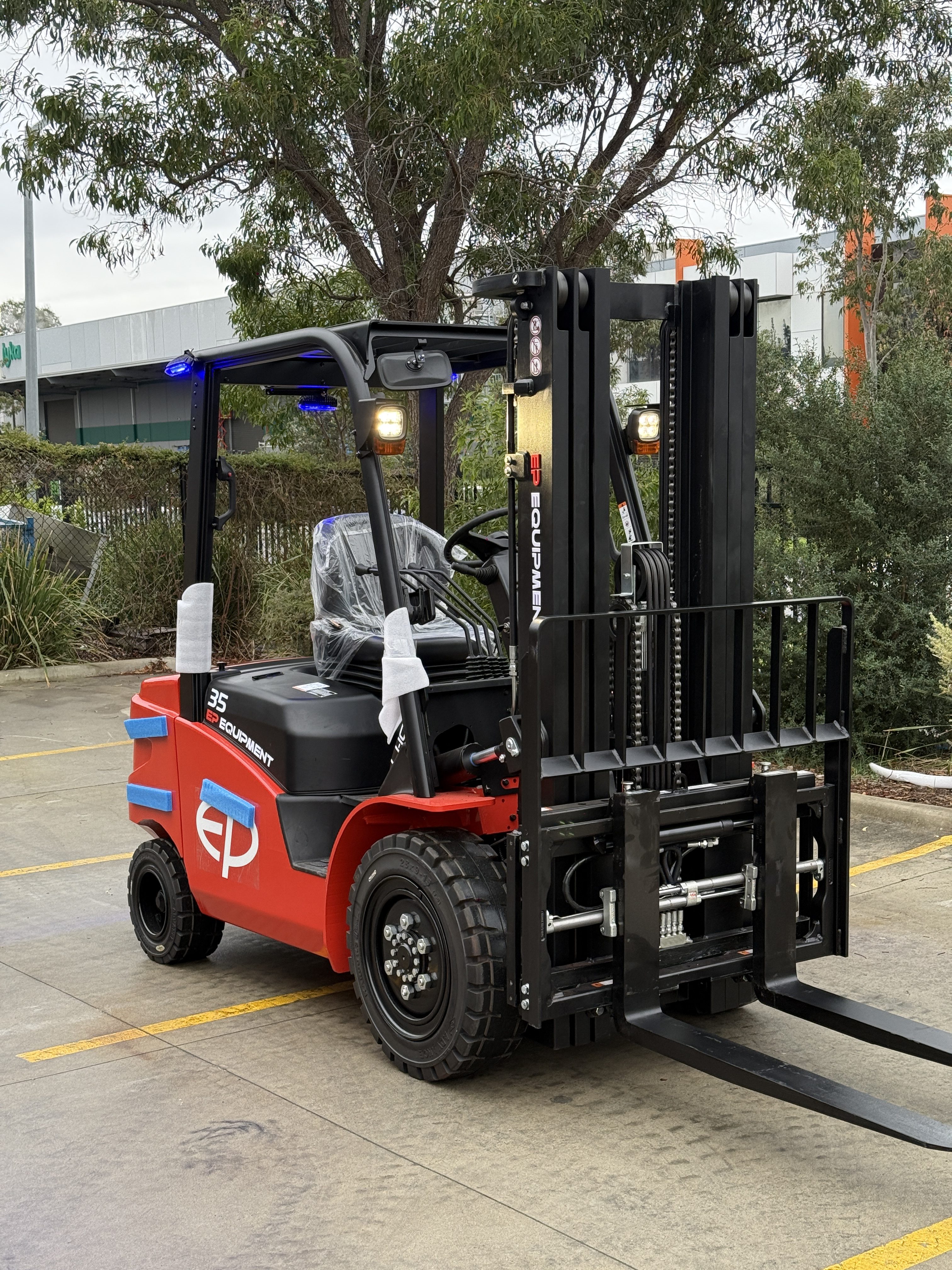 NEW EP EFL353 – 3.5 Tonne Lithium Electric Forklift